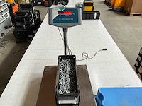 Würth 12.80kg zeskantbout met flens m6x20 in stapelbare bak - afbeelding 4 van  6