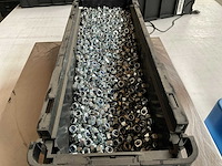 Würth 13.00kg zelfborgmoer m6 in stapelbare bak - afbeelding 3 van  5
