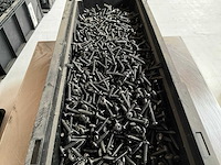 Würth 13.10kg plaatschroef lbk 4,2x19 in stapelbare bak - afbeelding 4 van  6