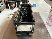 Würth 13.23kg zeskanttapbout m20x1,5x40 in stapelbare bak - afbeelding 1 van  6