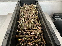 Würth 13.29 kg bzk bout m8x30 in stapelbare bak - afbeelding 2 van  3