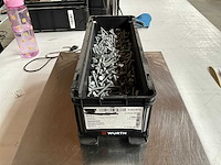 Würth 13.35kg zeskanttapbout m6x40 in stapelbare bak - afbeelding 1 van  6