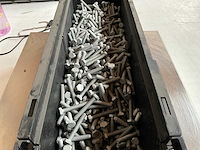 Würth 13.35kg zeskanttapbout m6x40 in stapelbare bak - afbeelding 3 van  6