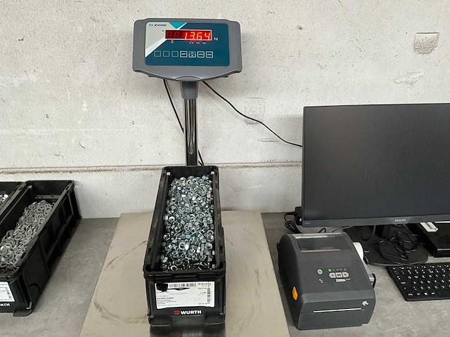 Würth 13.64 kg zeskantmoer m10 in stapelbare bak - afbeelding 2 van  5