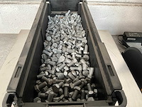 Würth 13.65 kg schroef zeskantkop met voldraad m8x16 in stapelbare bak - afbeelding 1 van  2