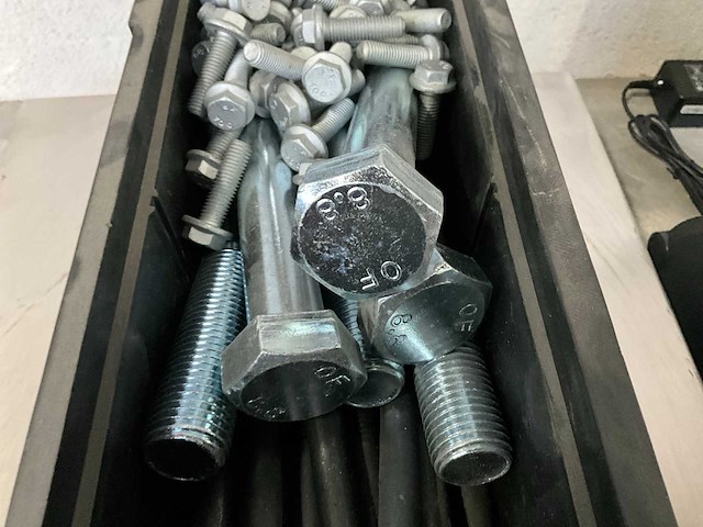 Würth 13.81 kg assorti bouten in stapelbare bak - afbeelding 4 van  8