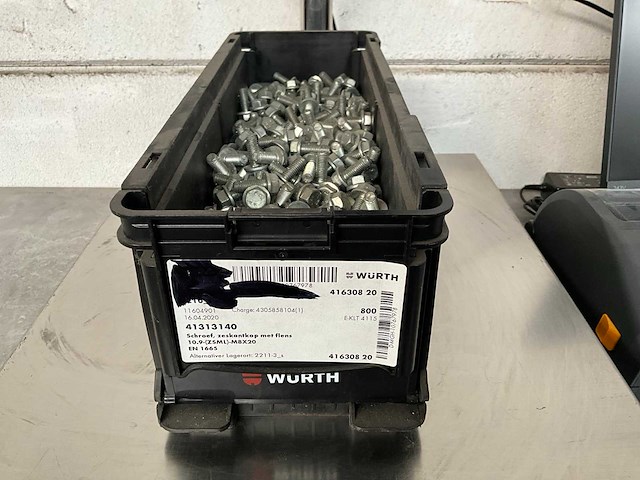 Würth 13.91 kg schroef zeskantkop met flens m8x20 in stapelbare bak - afbeelding 1 van  5