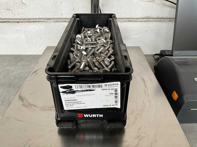Würth 13.98 kg zeskant tapbout m10x30 in stapelbare bak - afbeelding 1 van  4
