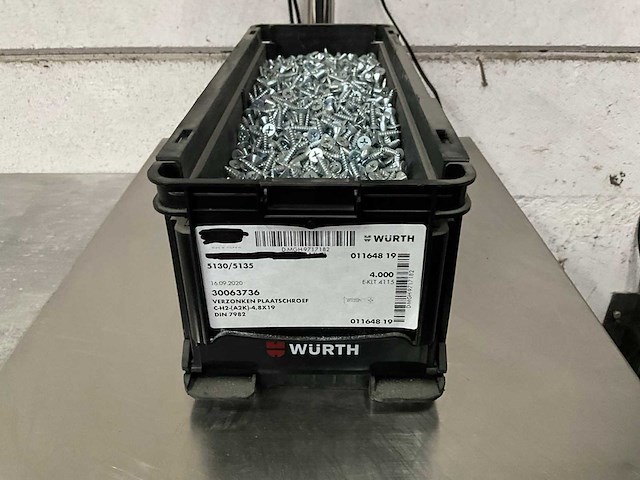 Würth 14.01 kg verzonken plaatschroef 4,8 x 19 in stapelbare bak - afbeelding 1 van  5