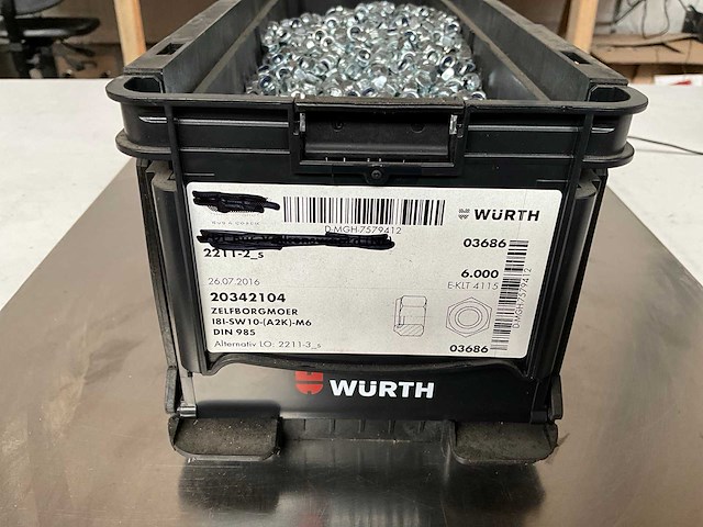 Würth 14.51kg zelfborgmoer m6 in stapelbare bak - afbeelding 2 van  6