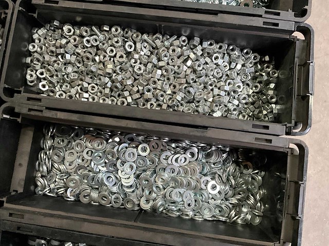 Würth 147 kg assorti diverse bevestigingsmaterialen in stapelbare bak - afbeelding 12 van  13