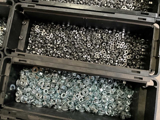 Würth 147 kg assorti diverse bevestigingsmaterialen in stapelbare bak - afbeelding 13 van  13