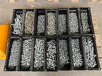 Würth 151 kg assorti bouten in stapelbare bak