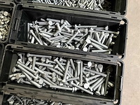 Würth 151 kg assorti bouten in stapelbare bak - afbeelding 8 van  13