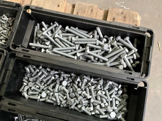 Würth 151 kg assorti bouten in stapelbare bak - afbeelding 10 van  13