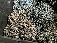 Würth 15.23kg assorti bevestigingsmaterialen in stapelbare bak - afbeelding 4 van  8