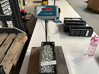 Würth 15.33kg zelfborgmoer m8 in stapelbare bak - afbeelding 4 van  6