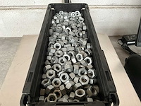 Würth 15.90 kg zeskantmoer m12 in stapelbare bak - afbeelding 2 van  3