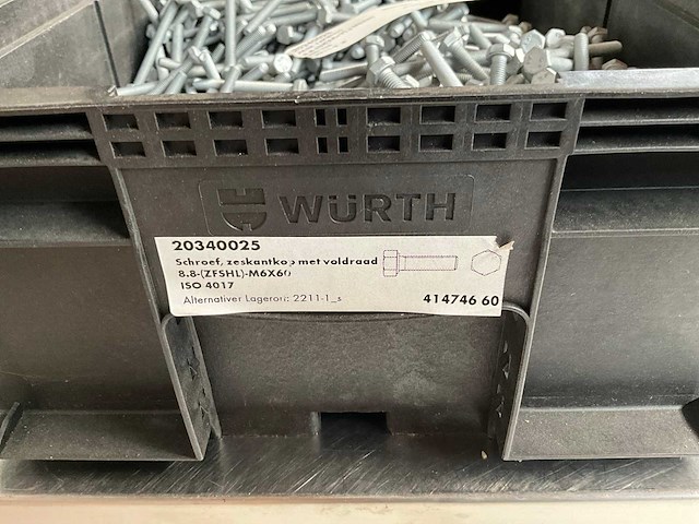 Würth 16.44 kg zeskanttapbout m6x60 in stapelbare bak - afbeelding 1 van  5