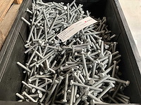 Würth 16.44 kg zeskanttapbout m6x60 in stapelbare bak - afbeelding 3 van  5