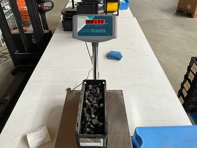 Würth 17.10kg zeskanttapbout m20x1,5x40 in stapelbare bak - afbeelding 4 van  6