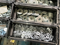 Würth 172.5 kg assorti moeren en ringen in stapelbare bak - afbeelding 11 van  13
