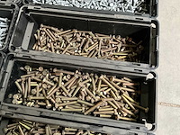 Würth 178 kg assorti zeskant tapbout in stapelbare bakken - afbeelding 8 van  13