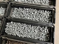 Würth 178 kg assorti zeskant tapbout in stapelbare bakken - afbeelding 9 van  13