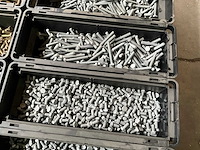 Würth 178 kg assorti zeskant tapbout in stapelbare bakken - afbeelding 12 van  13