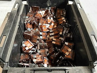 Würth 1,81kg vlakstekkerzekering bruin 7,5a in stapelbare bak - afbeelding 3 van  6
