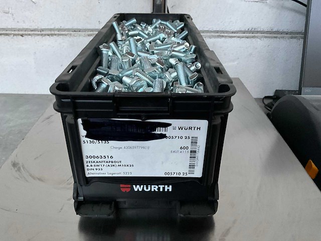 Würth 18.95 kg zeskant tapbout m10x25 in stapelbare bak - afbeelding 1 van  5