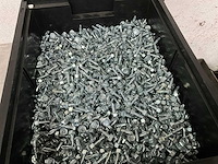 Würth 19.01 kg boorschroef 6,3 x 19 in stapelbare bak - afbeelding 3 van  5