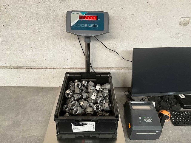 Würth 20.86 kg busonderdeel in stapelbare bak - afbeelding 2 van  6