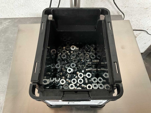 Würth 2.18 kg huls in stapelbare bak - afbeelding 2 van  5