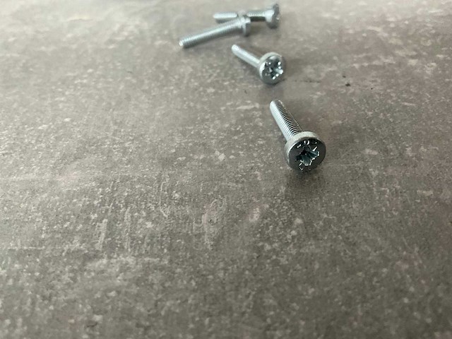 Würth 2.18 kg schroef in stapelbare bak - afbeelding 4 van  8