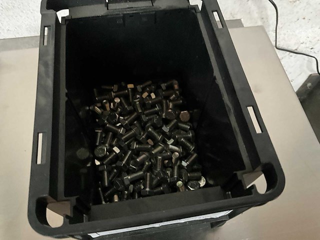 Würth 2.51 kg tapbout m8 x 16 in stapelbare bak - afbeelding 2 van  5