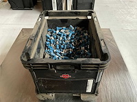 Würth 2.51kg vlakstekkerhuls blauw in stapelbare bak - afbeelding 6 van  6