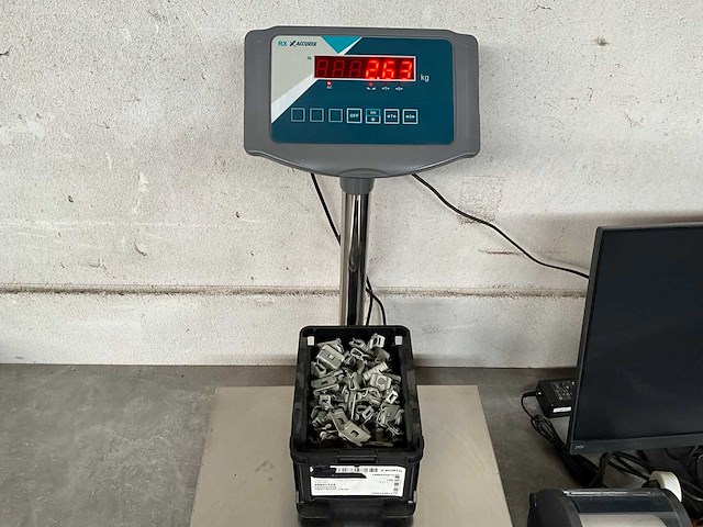 Würth 2.64 kg bevestigingsklem/kabelhouder caddy in stapelbare bak - afbeelding 2 van  6