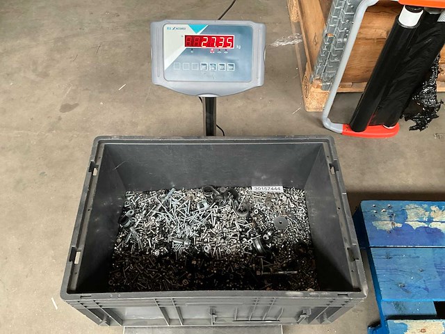 Würth 27.35kg assorti diverse bevestigingsmaterialen - afbeelding 1 van  6