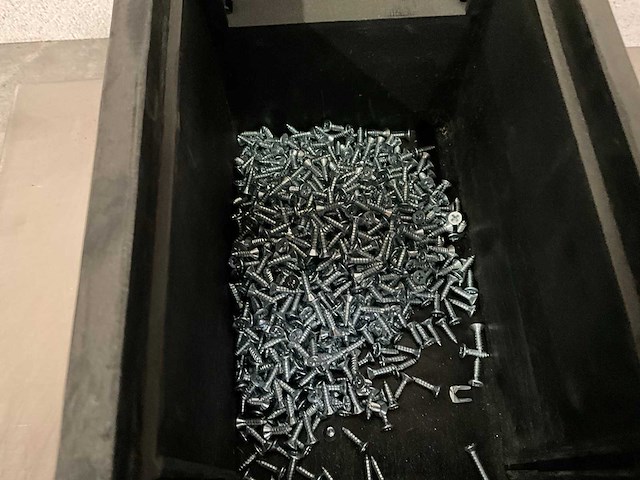 Würth 2.83 kg assorti verzonken plaatschroef in stapelbare bak - afbeelding 4 van  7