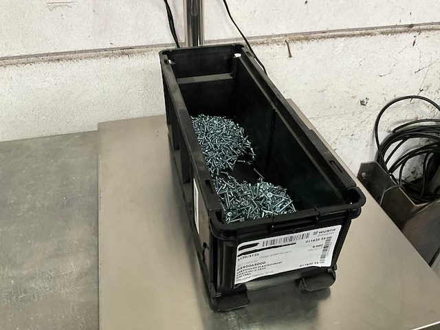 Würth 2.83 kg assorti verzonken plaatschroef in stapelbare bak - afbeelding 5 van  7