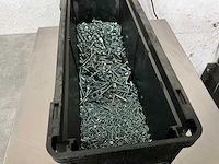 Würth 2.92 kg assorti schroeven en zelfborende zeskant schroeven in stapelbare bak - afbeelding 3 van  7
