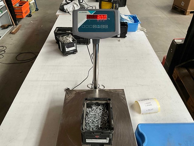 Würth 3.00kg blindklinknagel pbk alu 5,0-6,5/4x10 in stapelbare bak - afbeelding 3 van  4