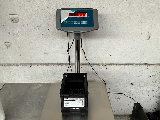 Würth 3.37 kg zeskanttapbout m6 x 16 in stapelbare bak - afbeelding 3 van  5