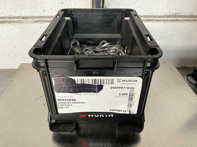 Würth 3.50 kg gegolfde veerring d10,5 in stapelbare bak - afbeelding 1 van  5