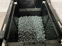 Würth 3.52 kg plaatschroef cilinderkop 3,9 x 9,5 in stapelbare bak - afbeelding 3 van  5