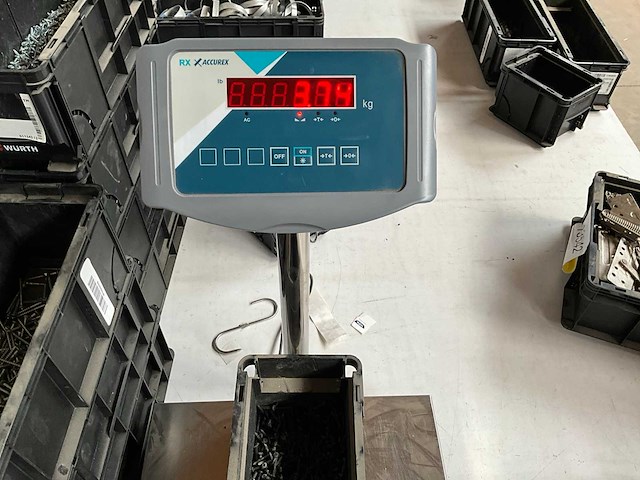 Würth 3.74kg plaatschroef lbk 3,5 x 25 in stapelbare bak - afbeelding 3 van  6