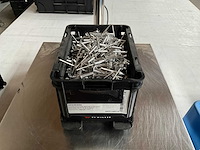 Würth 3.77kg blindklinknagel bolkop alu 12,5-16,0/4,8x21 in stapelbare bak - afbeelding 5 van  6