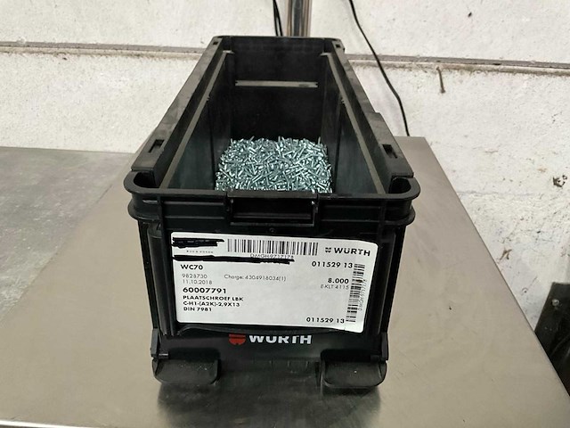 Würth 3.89 kg plaatschroef lbk 2,9 x 13 in stapelbare bak - afbeelding 1 van  5