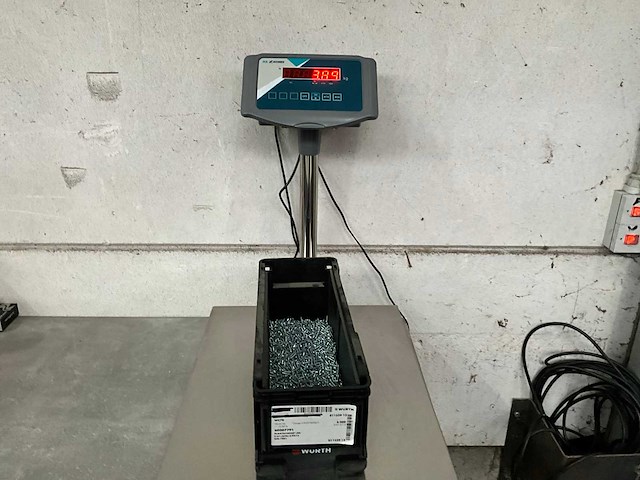 Würth 3.89 kg plaatschroef lbk 2,9 x 13 in stapelbare bak - afbeelding 2 van  5